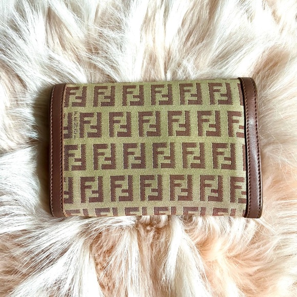 Fendi Zucchino trifold wallet - Picture 3 of 11